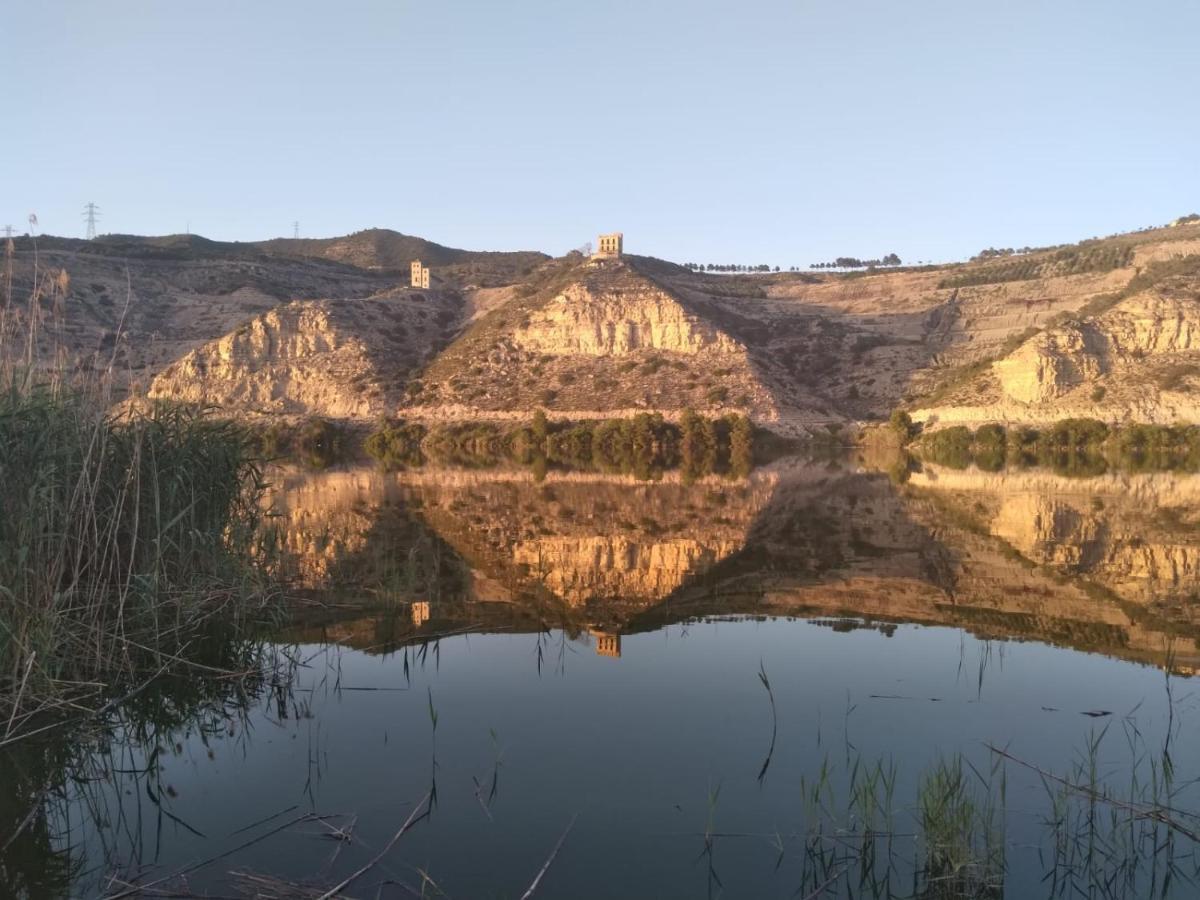 R U Ready Fishing, River Ebro Mequinenza Exterior photo